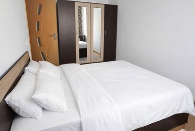 Apartament cu 3 camere decomandat în Ostroveni