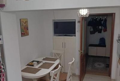 Apartament cu 3 camere decomandate Zona Obcini - 3