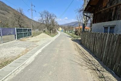 Teren de 1025 mp, în Central - 1