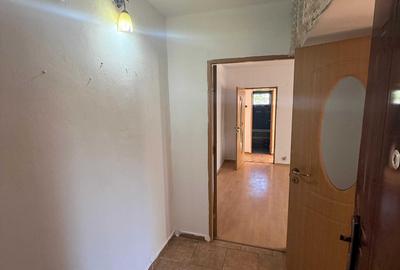 Apartament cu 2 camere semidecomandat în Canta - 2