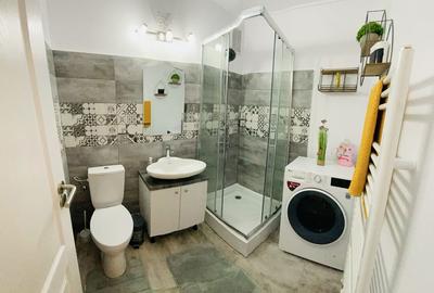 Garsonieră decomandată în Petros - 6