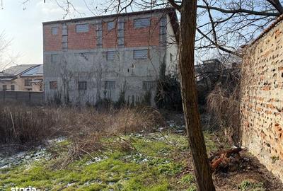 Teren de 1056 mp, în Blejoi - 2