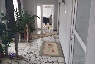 Casă cu 8 camere cu Teren 1500 Mp în Palanca - 7