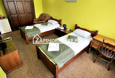 Pensiune aproape de centru,10 camere,13 băi,1 restaurant - 4