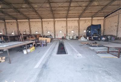 Spațiu comercial, de 1,000 mp, în Central - 10