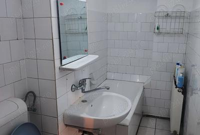 Inchiriez apartament 2 camere decomandate, etaj 1, zona centrala Sibiu Inchiriez apartament 2 camere decomandate, etaj 1, zona centrala Sibiu - 7