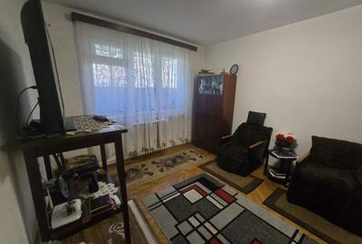 Apartament cu 2 camere semidecomandat în Titulescu - 4