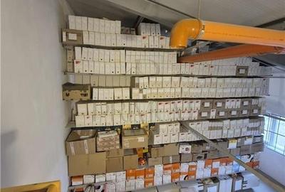 Hala / Spațiu de depozitare - cu birou și dormitor ? curte generoas&#2 - 7