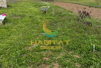 Teren Construcții intravilan de 1200 mp, în Est