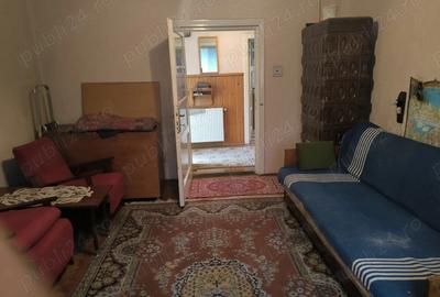 Casă cu 2 camere în Remetea