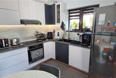 Casă cu 4 camere cu Teren 297 Mp în Cetate - 4