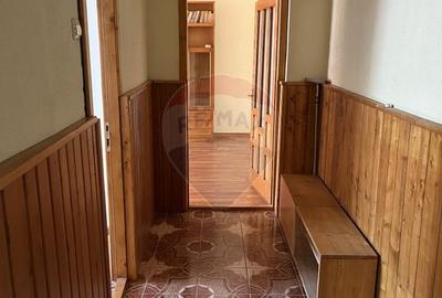 Apartament de vanzare central in Campulung - 8