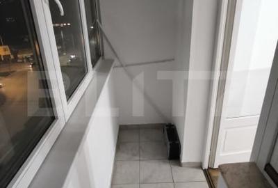 Apartament 2 camere, 60 mp, total renovat, decomandat, zona Orizont - 13