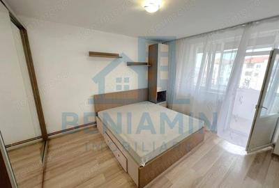Apartament cu 3 camere semidecomandat în Craiovița Nouă - 3