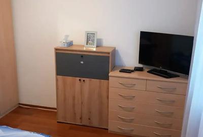 Inchiriez apartament cu 2 camere - 2