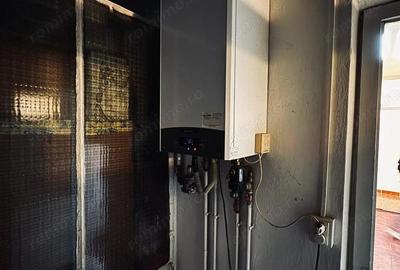 Apartament cu 3 camere decomandat în Dacia