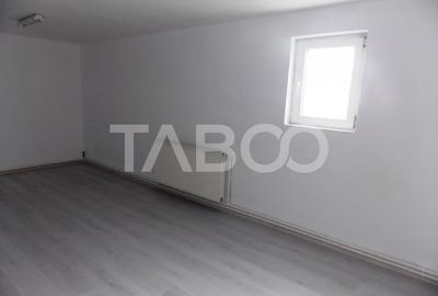 Spatiu pentru birouri de inchiriat cu utilitati incluse in Strand - 9