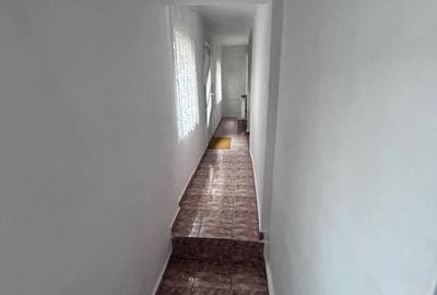 Casă cu 6 camere cu Teren 3.9 Mp în Central - 10