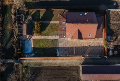 Casă cu 4 camere cu Teren 753 Mp în Prejmer - 10