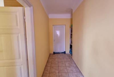 Piata Unirii Calea Calarasi Garsoniera centrala proprie - 10