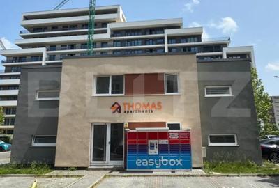 Apartament cu 2 camere decomandat în Tractorul