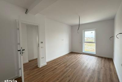 Casă cu 4 camere cu Teren 325 Mp în Central - 15