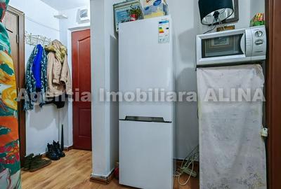 Apartament cu 2 camere decomandat în Micro 15 - 11