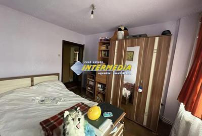 Apartament cu 3 camere decomandat în Cetate - 8