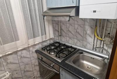 Apartament cu 2 camere decomandat, mobilat în Rovine - 8
