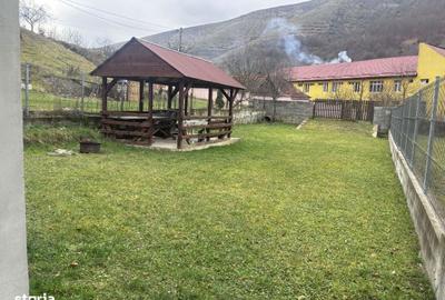 Casă cu 4 camere în Sântandrei - 2