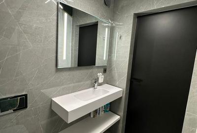 Casă cu 4 camere în Titan