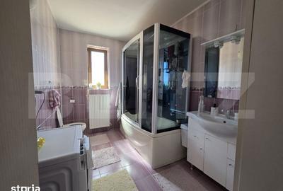 Casă cu 5 camere cu Teren 500 Mp în Titulescu - 10