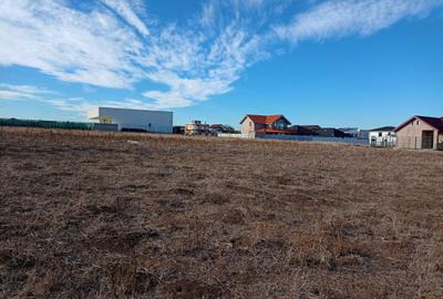 Teren de 817 mp, în Lazu - 2