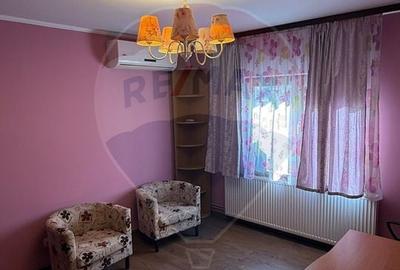 Apartament cu 4 camere decomandat, mobilat în Republicii - 9
