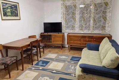Apartament cu 3 camere semidecomandat în Cornișa - 2