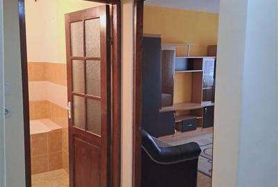 Garsonieră decomandată în Rogerius - 2