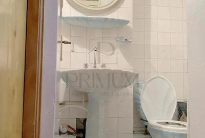 Apartament cu 3 camere decomandat în Dâmbovița