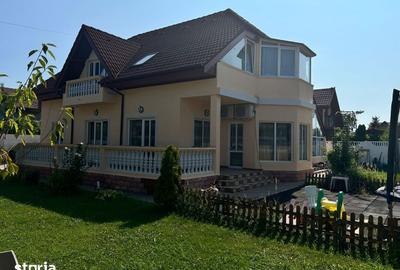 Casă cu 5 camere cu Canalizare în Central - 14