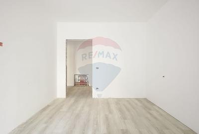 Apartament cu 2 camere semidecomandat în Sânpetru - 4