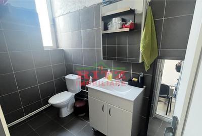 VANZARE/INCHIRIERE HALA INDUSTRIALA, S= 560mp, pod teren 278 - 9