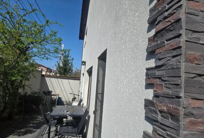 Casă cu 4 camere cu Teren 175 Mp în Sud - 1