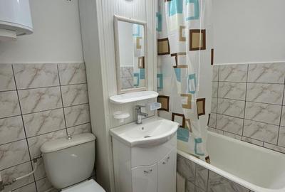 Garsoniera de Inchiriat  Zona Centrala - etaj 3/4 - 35 mp - 12