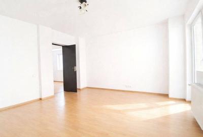 Apartament cu 2 camere decomandat în Kamsas - 3