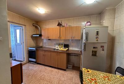 Apartament 3 camere,72 mp, Bd Alexandru Obregia, Berceni, Comision 0 - 4