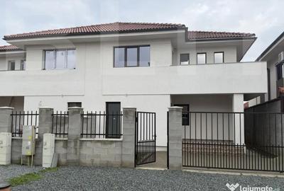 Casă cu 4 camere cu Teren 250 Mp în Central - 3