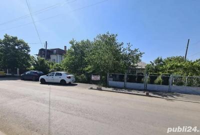 Teren de 1650 mp, în Central - 4