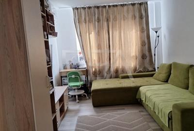 Apartament cu 3 camere semidecomandat, mobilat în Gorjului - 1