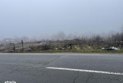 Teren de 8500 mp, în Centura - 3