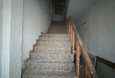 Spațiu comercial, de 120 mp, în Central