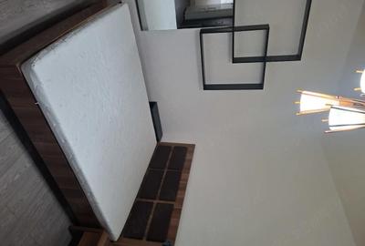 Garsonieră decomandată în Central - 2